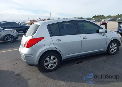 2009 Nissan Versa 1.8Sl z USA, uszkodzony, nr VIN 3N1BC13E49L369945